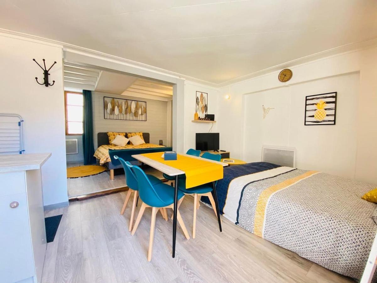 L'Escapade Apartment Laon Exterior photo