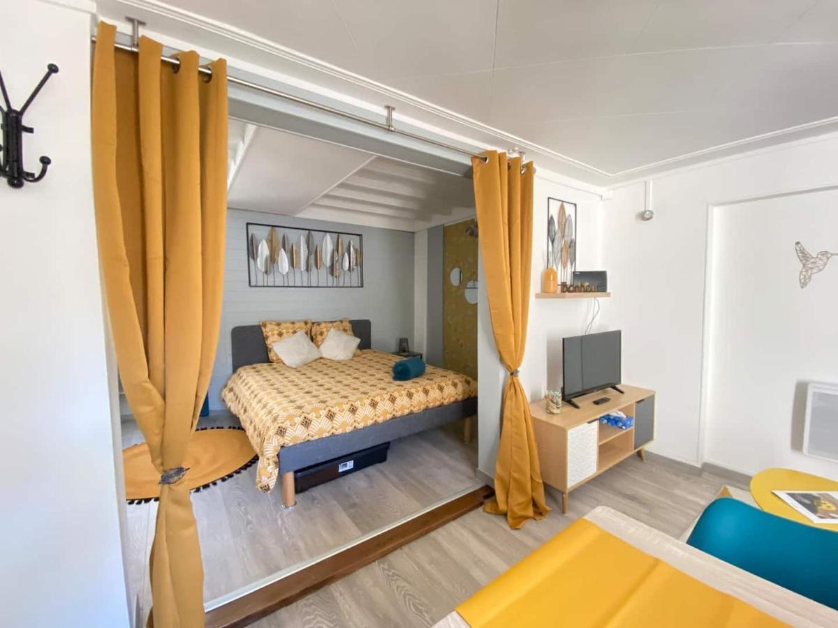 L'Escapade Apartment Laon Exterior photo