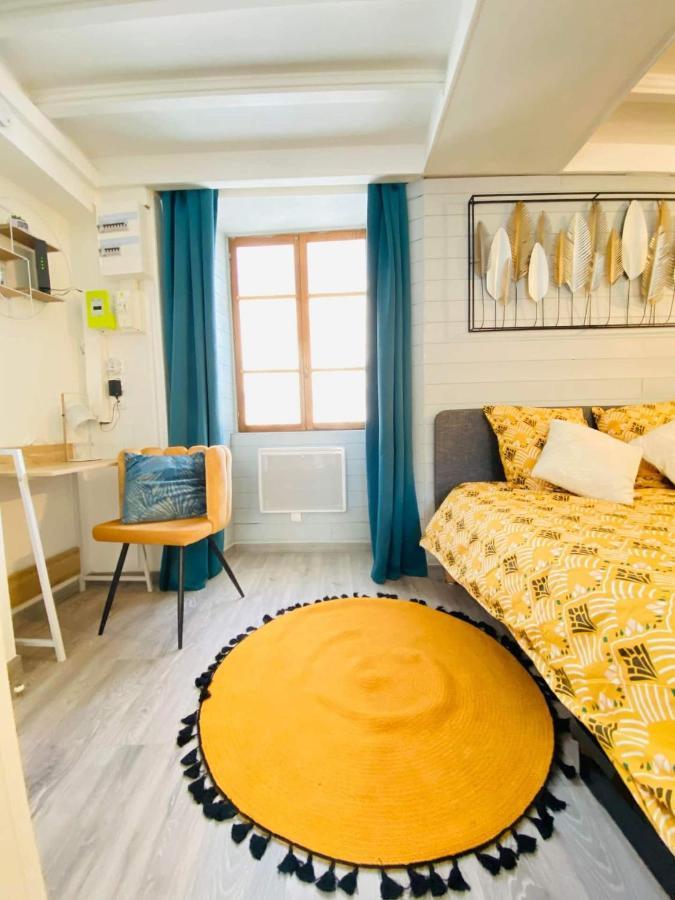 L'Escapade Apartment Laon Exterior photo